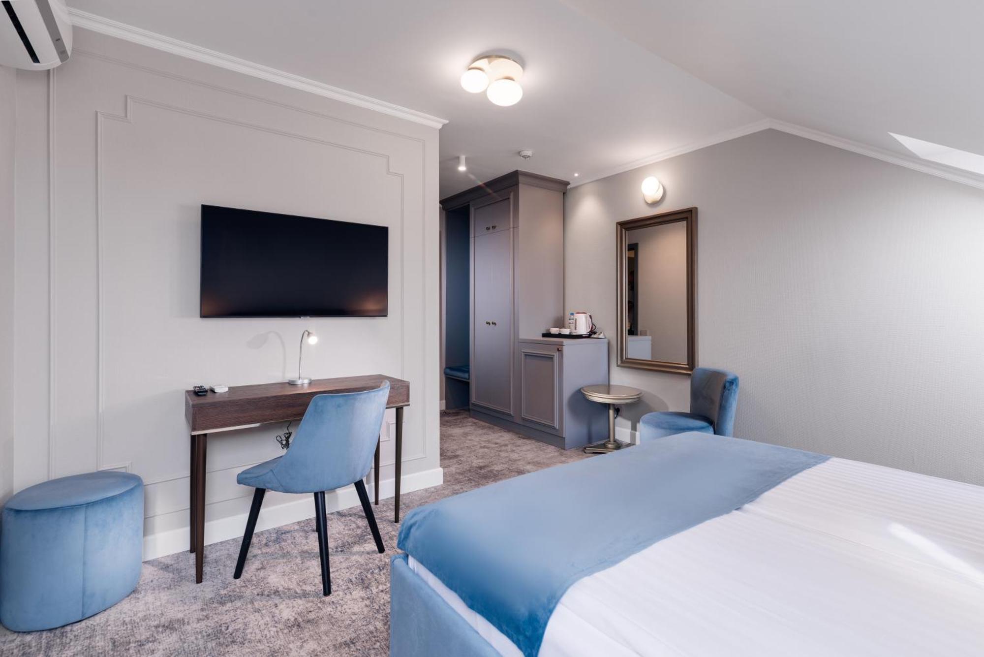 Hotel Meridian Kaloşvar Dış mekan fotoğraf