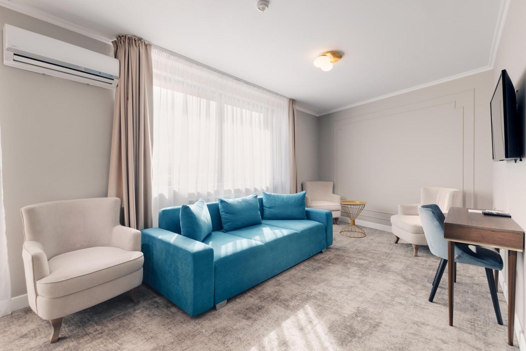 Hotel Meridian Kaloşvar Dış mekan fotoğraf