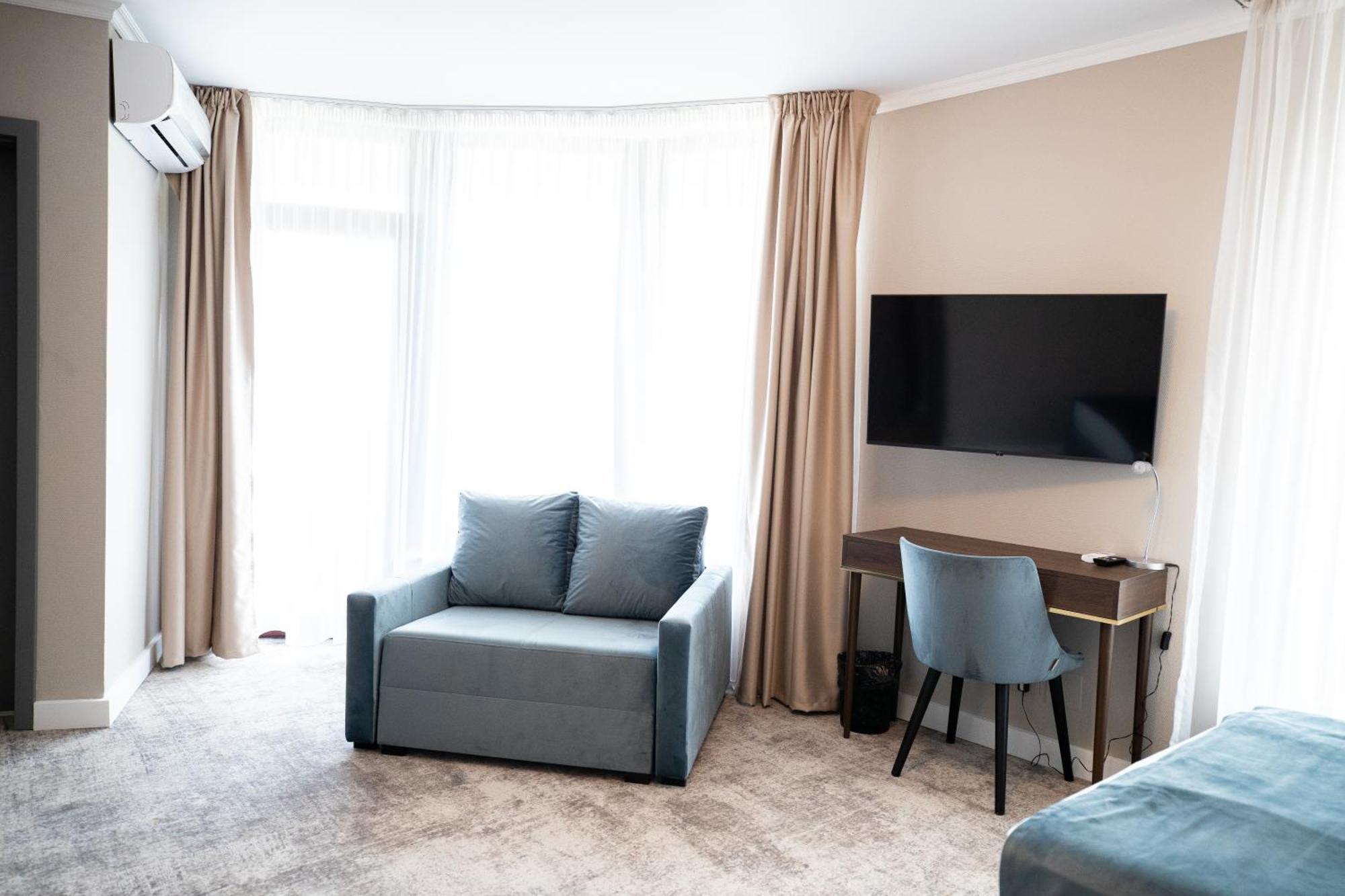 Hotel Meridian Kaloşvar Dış mekan fotoğraf