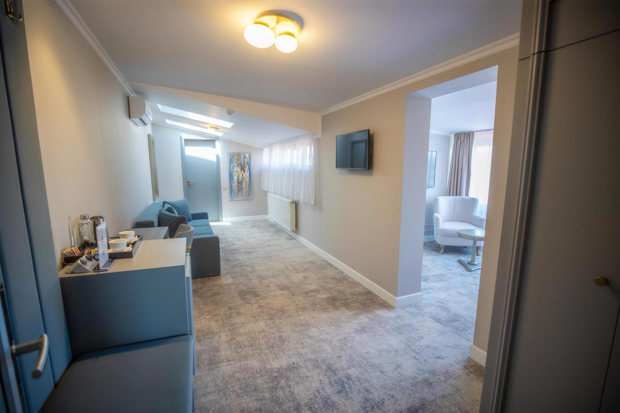 Hotel Meridian Kaloşvar Dış mekan fotoğraf